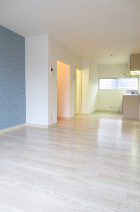 物件内観写真4　(居室)