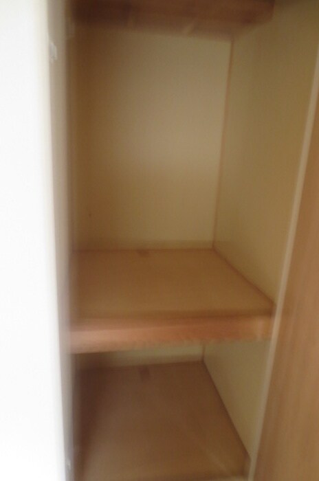 物件内観写真10　(収納)