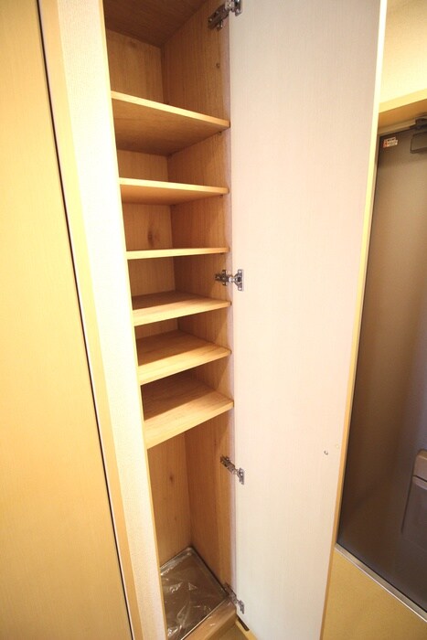 物件内観写真15　(靴箱)