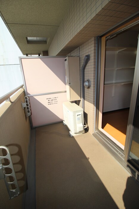 物件内観写真16　(ベランダ・バルコニー)