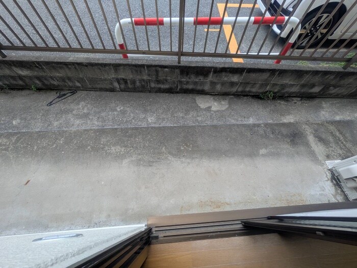 物件内観写真18　(室内からの展望)