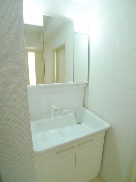 物件内観写真6　(洗面)