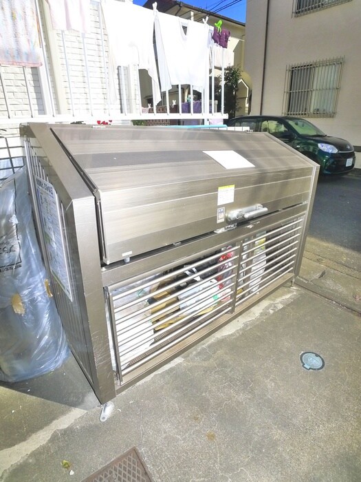 物件外観写真6　(建物設備)