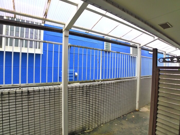 物件内観写真20　(室内からの展望)