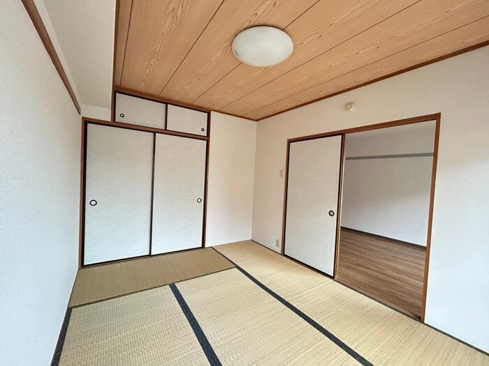 物件内観写真9　(居室)