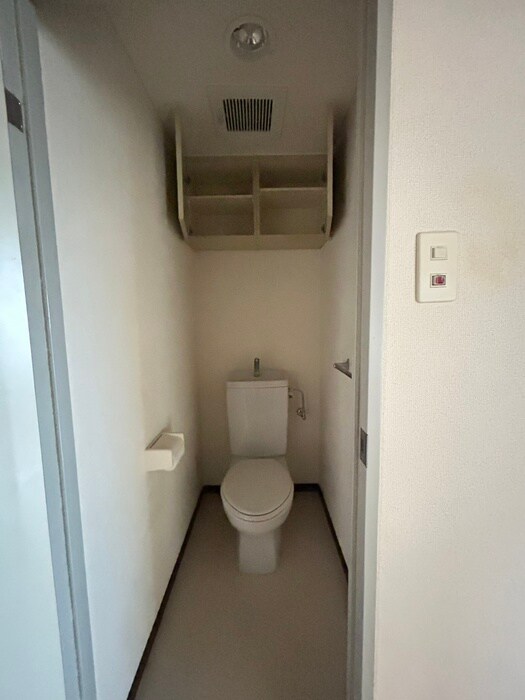 物件内観写真14　(トイレ)