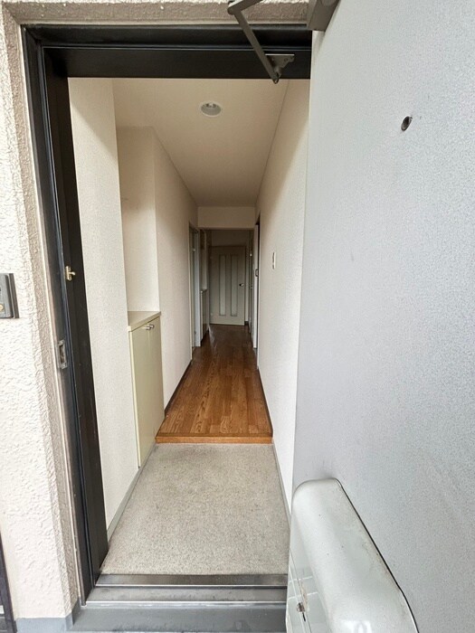 物件内観写真17　(玄関)