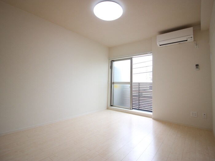 物件内観写真5　(居室)