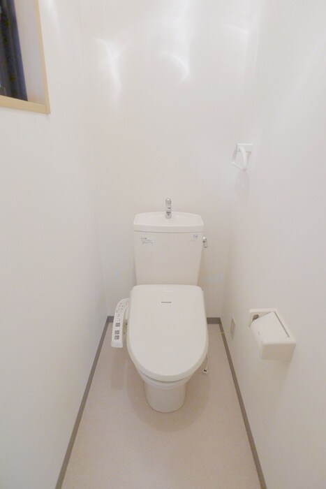 物件内観写真14　(トイレ)