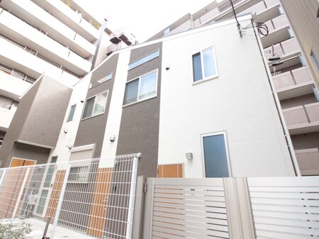 プルメリア町屋外観写真