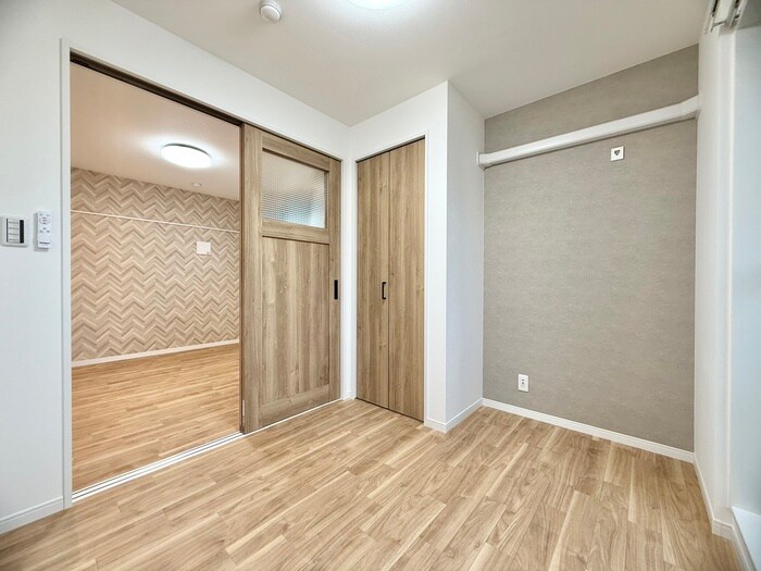 物件内観写真9　(居室)