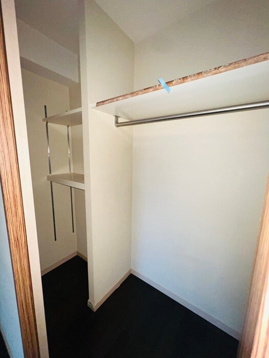 物件内観写真9　(収納)