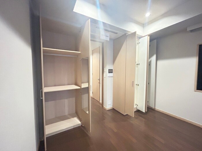 物件内観写真10　(収納)