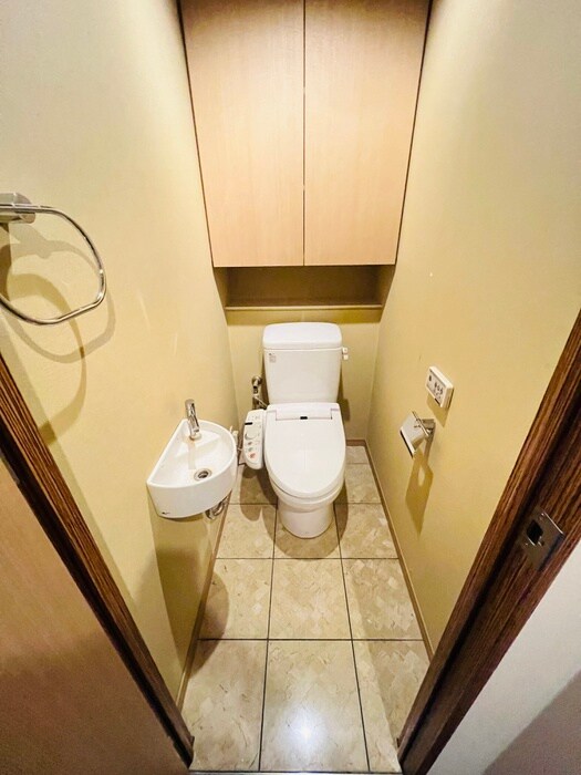 物件内観写真15　(トイレ)