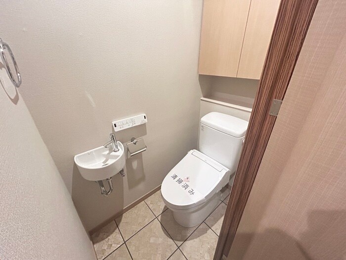 物件内観写真15　(トイレ)