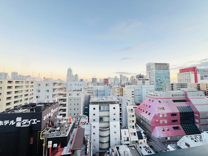 物件内観写真16　(室内からの展望)