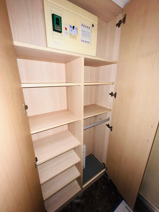 物件内観写真18　(靴箱)