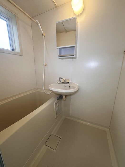 物件内観写真12　(バス／シャワールーム等)