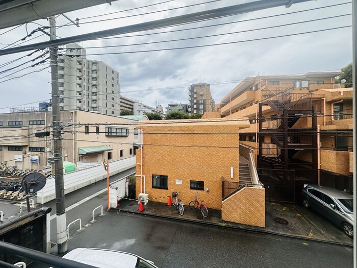 物件内観写真22　(室内からの展望)