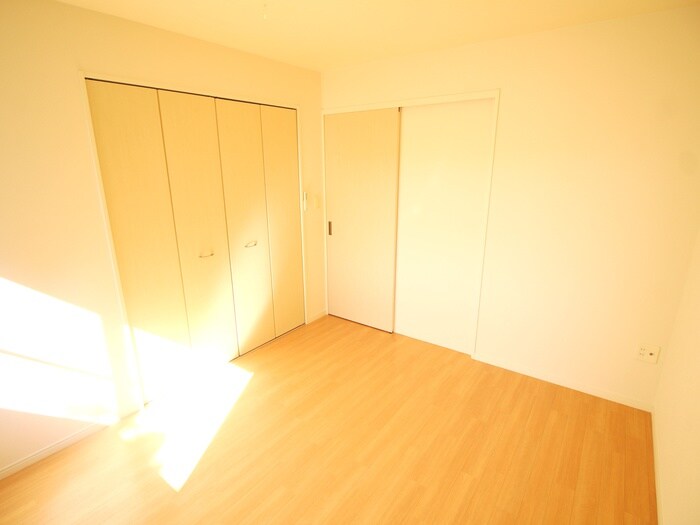 物件内観写真22　(居室)