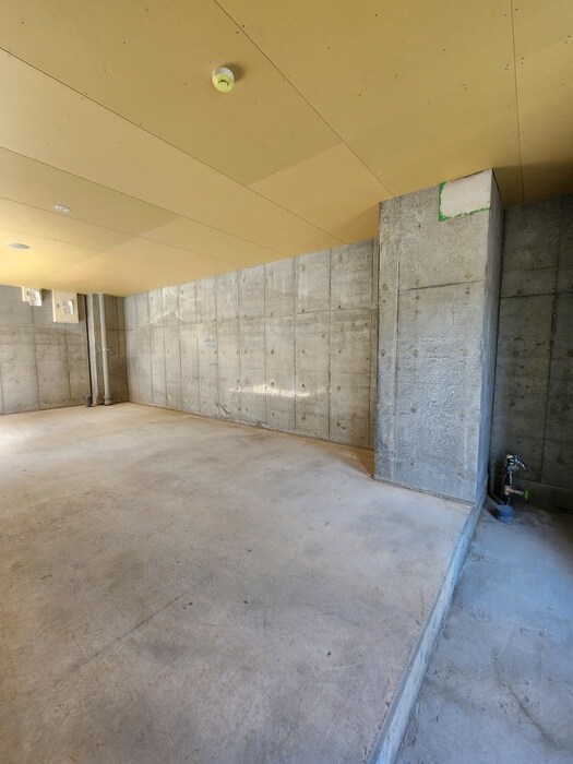 物件内観写真10　(内観写真)