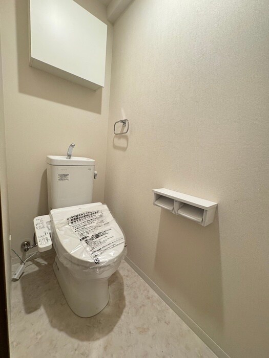 物件内観写真13　(トイレ)