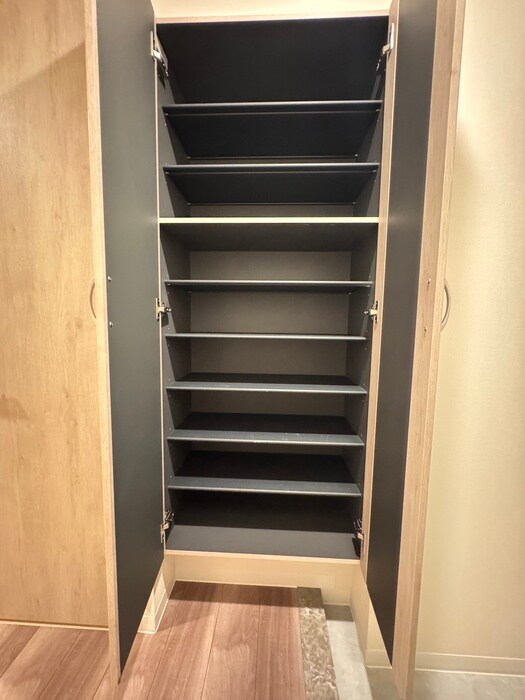 物件内観写真17　(靴箱)