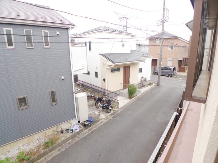 物件内観写真16　(室内からの展望)