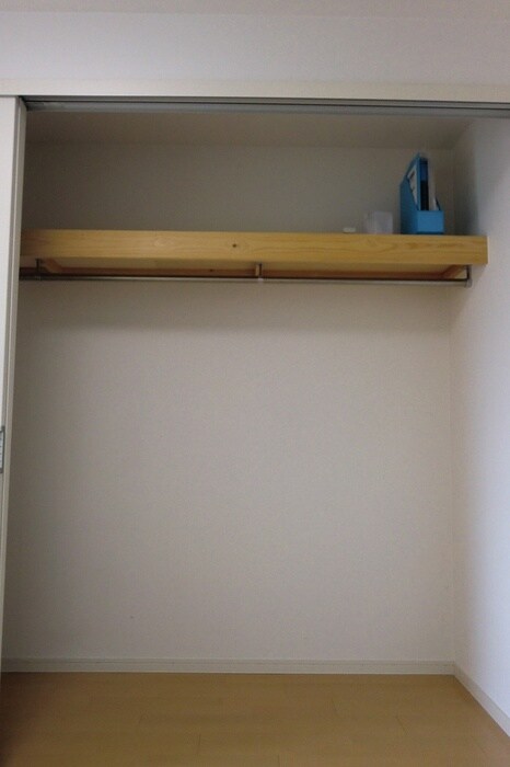 物件内観写真12　(収納)