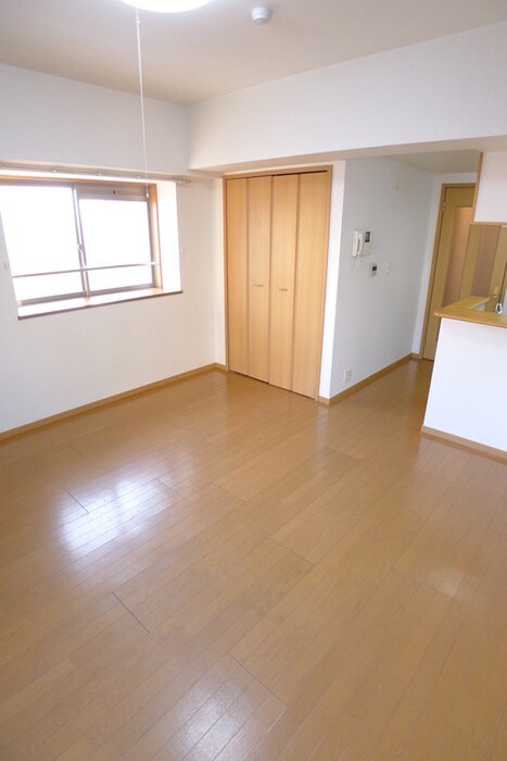 物件内観写真6　(居室)