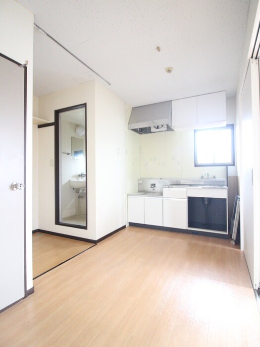 物件内観写真10　(居室)