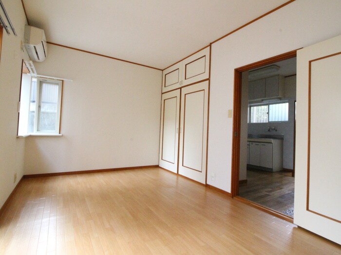 物件内観写真14　(居室)