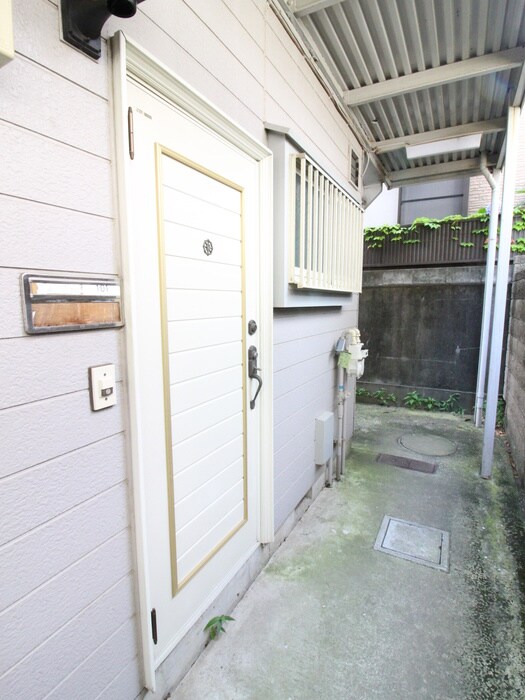 物件内観写真21　(玄関)