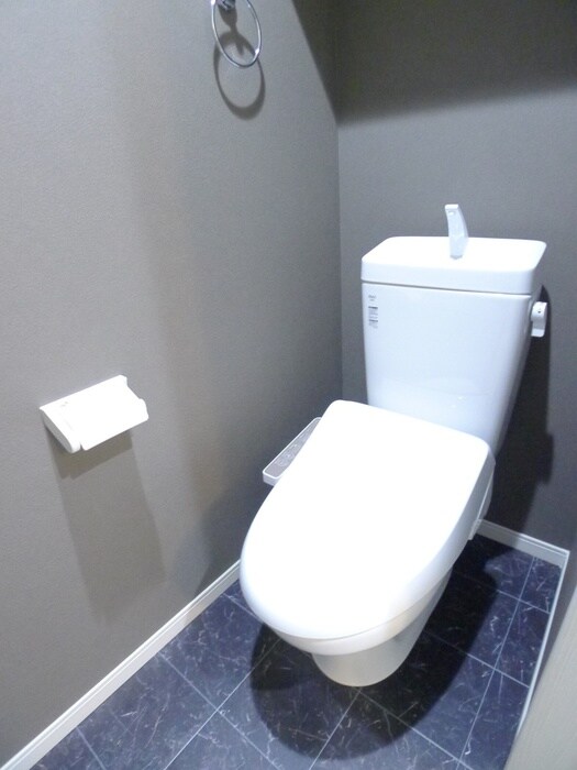 物件内観写真13　(トイレ)