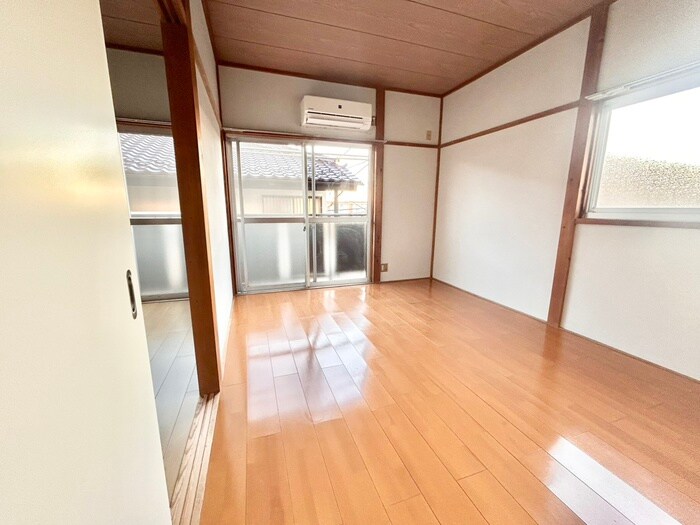 物件内観写真7　(居室)