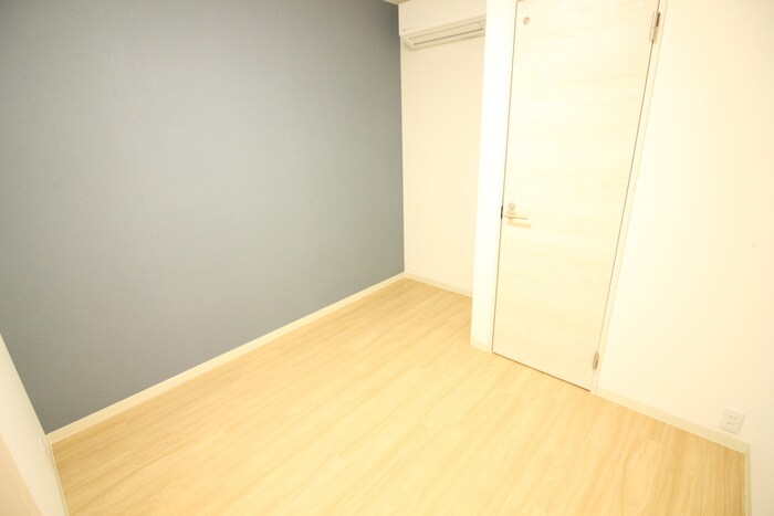 物件内観写真6　(居室)