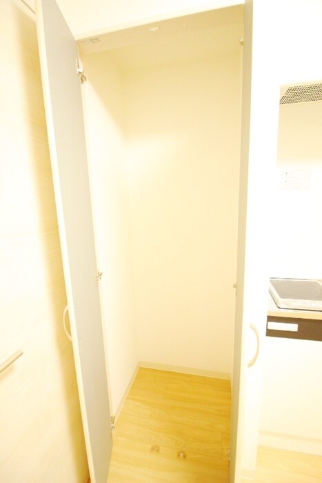 物件内観写真9　(収納)