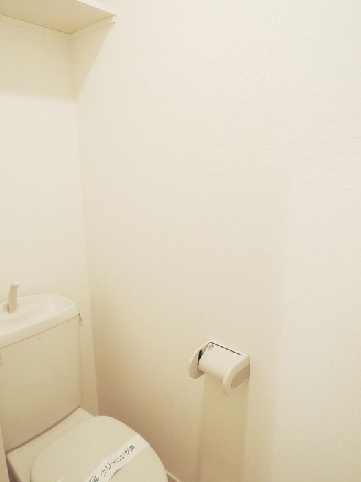 物件内観写真15　(トイレ)