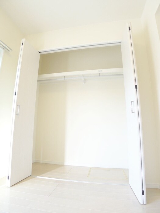 物件内観写真16　(収納)