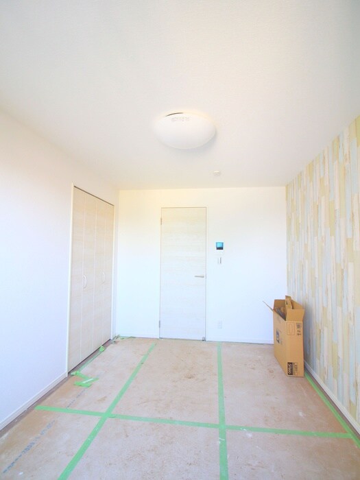 物件内観写真9　(居室)