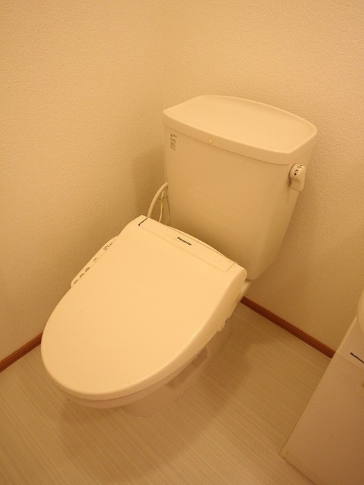 物件内観写真9　(トイレ)