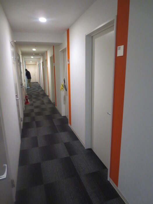 物件内観写真12　(廊下)