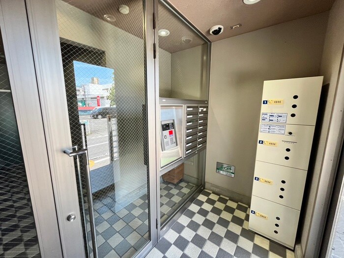 物件外観写真6　(建物設備)