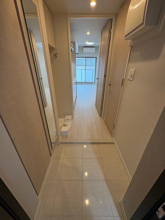 物件内観写真16　(廊下)