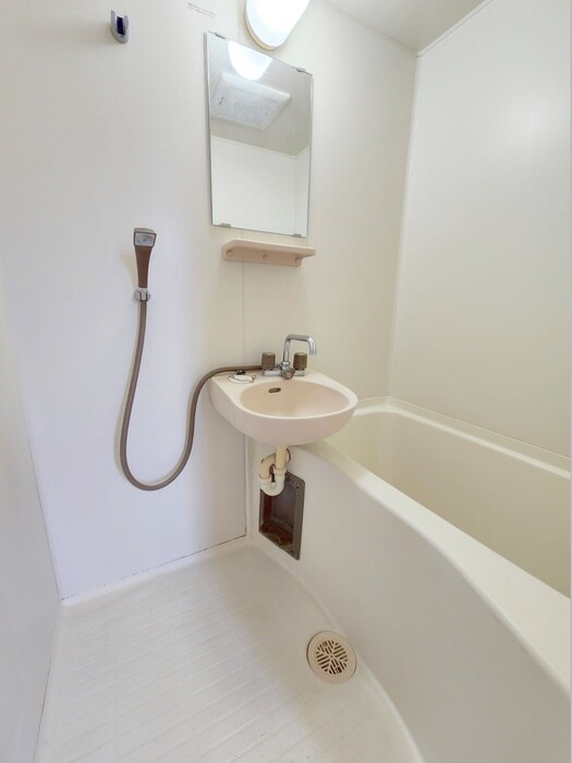 物件内観写真10　(バス／シャワールーム等)
