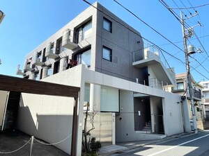 スティディオ・フェニックス外観写真