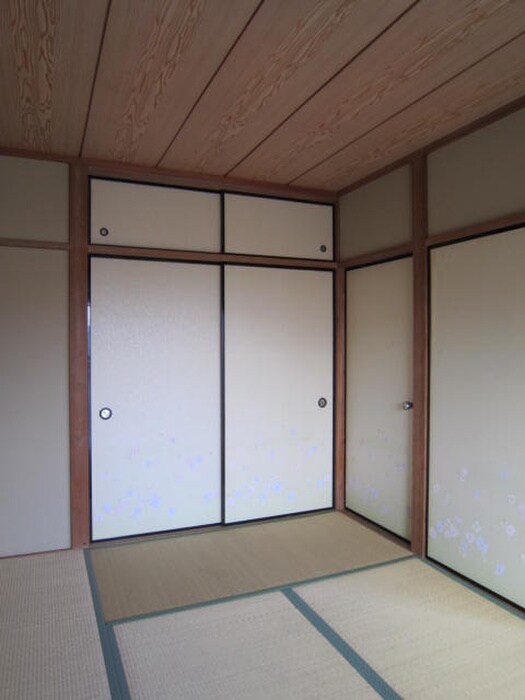 物件内観写真10　(居室)