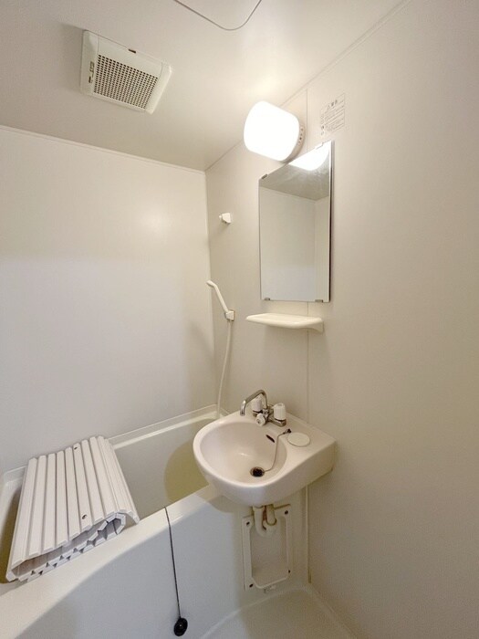 物件内観写真12　(バス／シャワールーム等)