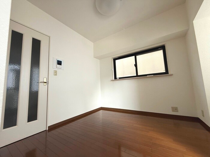 物件内観写真8　(内観写真)