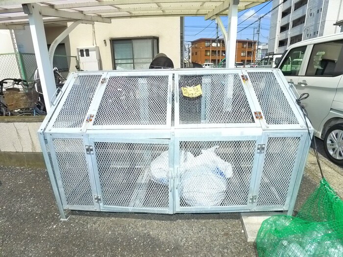 物件外観写真6　(建物設備)